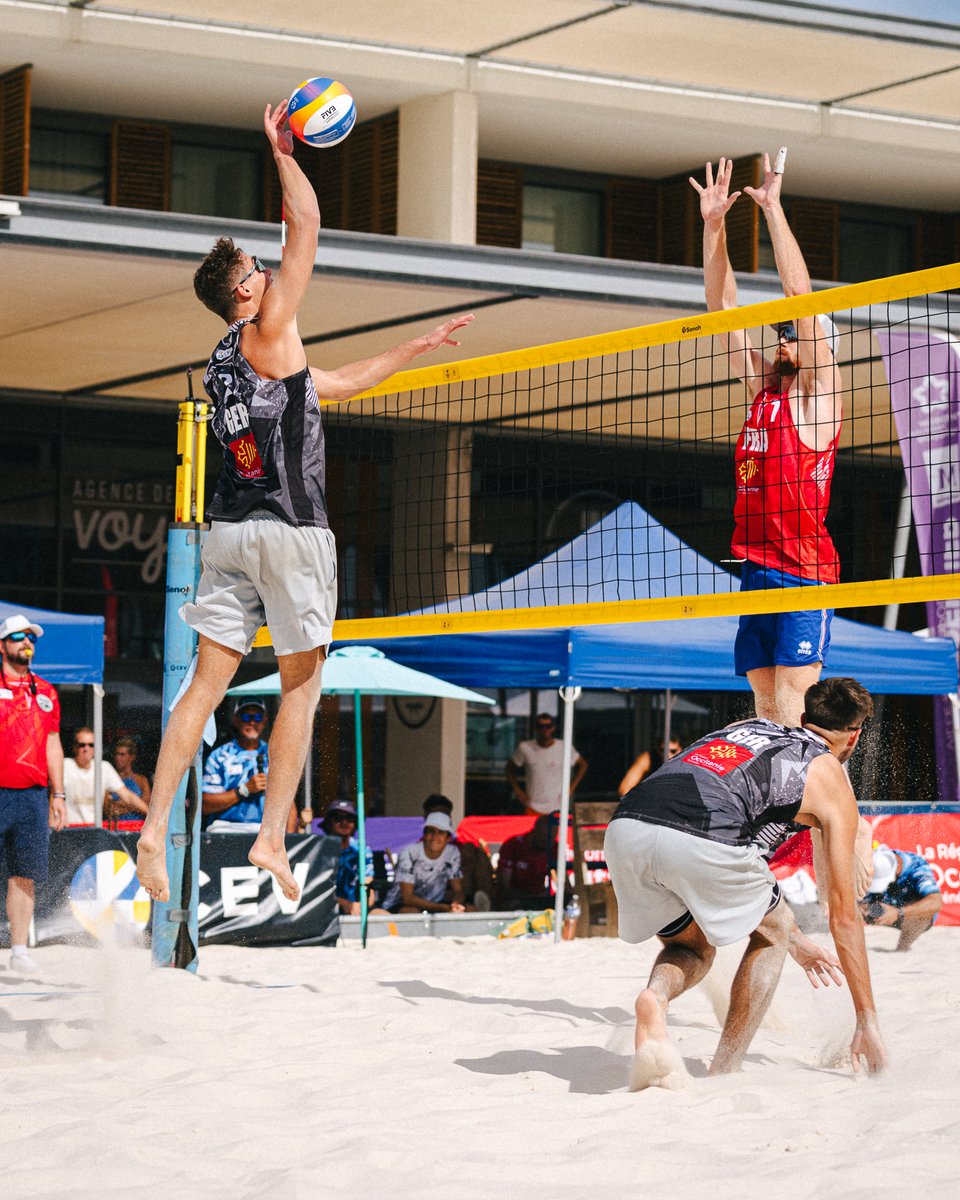 1/4 final > 🇫🇷 Bassereau / Gauthier-Rat ont gagné 2-0 (25-23, 21-15) contre 🇩🇪 Held / Nissen. Ils sont en demi-finales !  #beachprotour #montpellier #beachvolley #beachprotourmontpellier