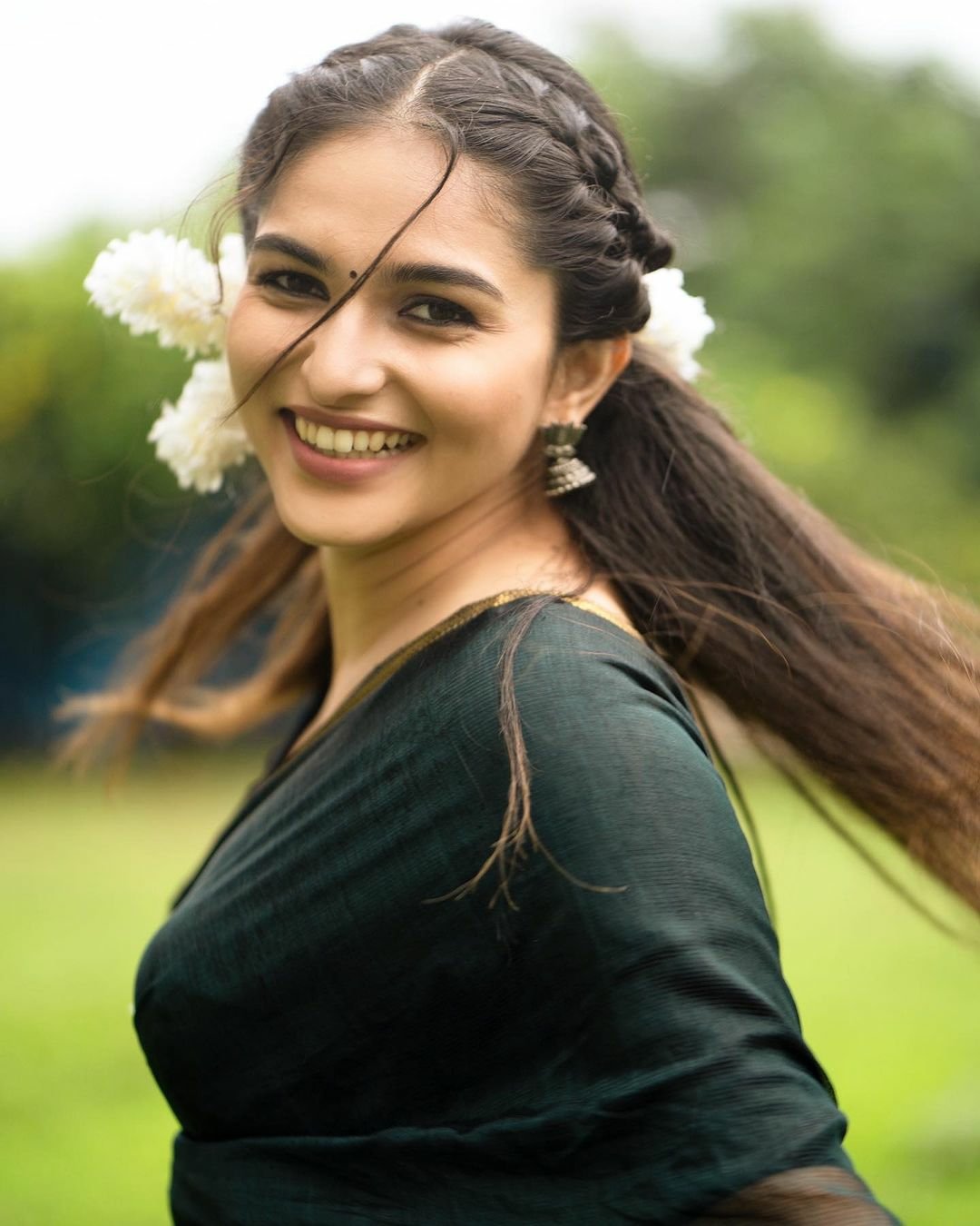 F5CAoQZWoAAqtnF?format=jpg&name=large