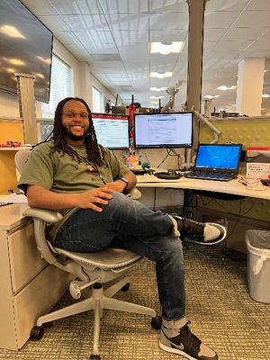 Esri Young Professionals Network tweet media