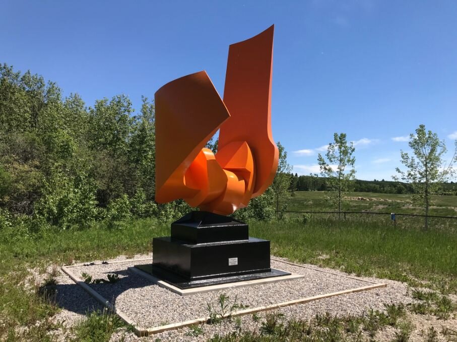 everydaytourist's tweet photo. Looks like a perfect day to visit the Kiyooka Ohe Arts Centre aka sculpture park. I hear some new artworks have been added this summer. Learn more: https://t.co/UsEYSVIhOD @TourismCalgary @GiantBlueRing @Halfstep @KiyookaC #Calgaryart #artparks #Calgarytouristtips #Calgary365 https://t.co/2f0fiGysFF