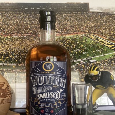 bvanbib's tweet photo. #NewProfilePic https://t.co/TrYWqva8dC