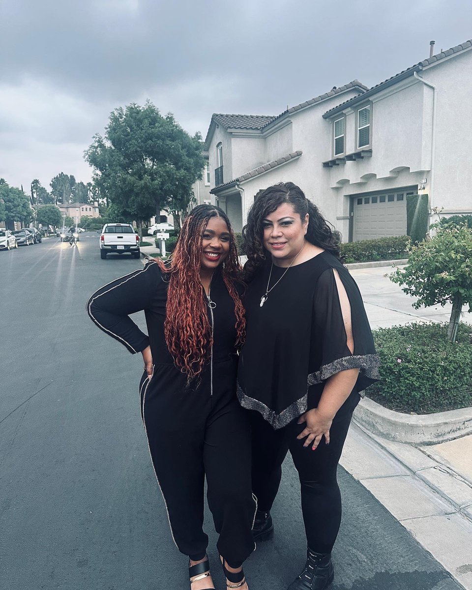 menuettesilver's tweet image. Concert ready ✨