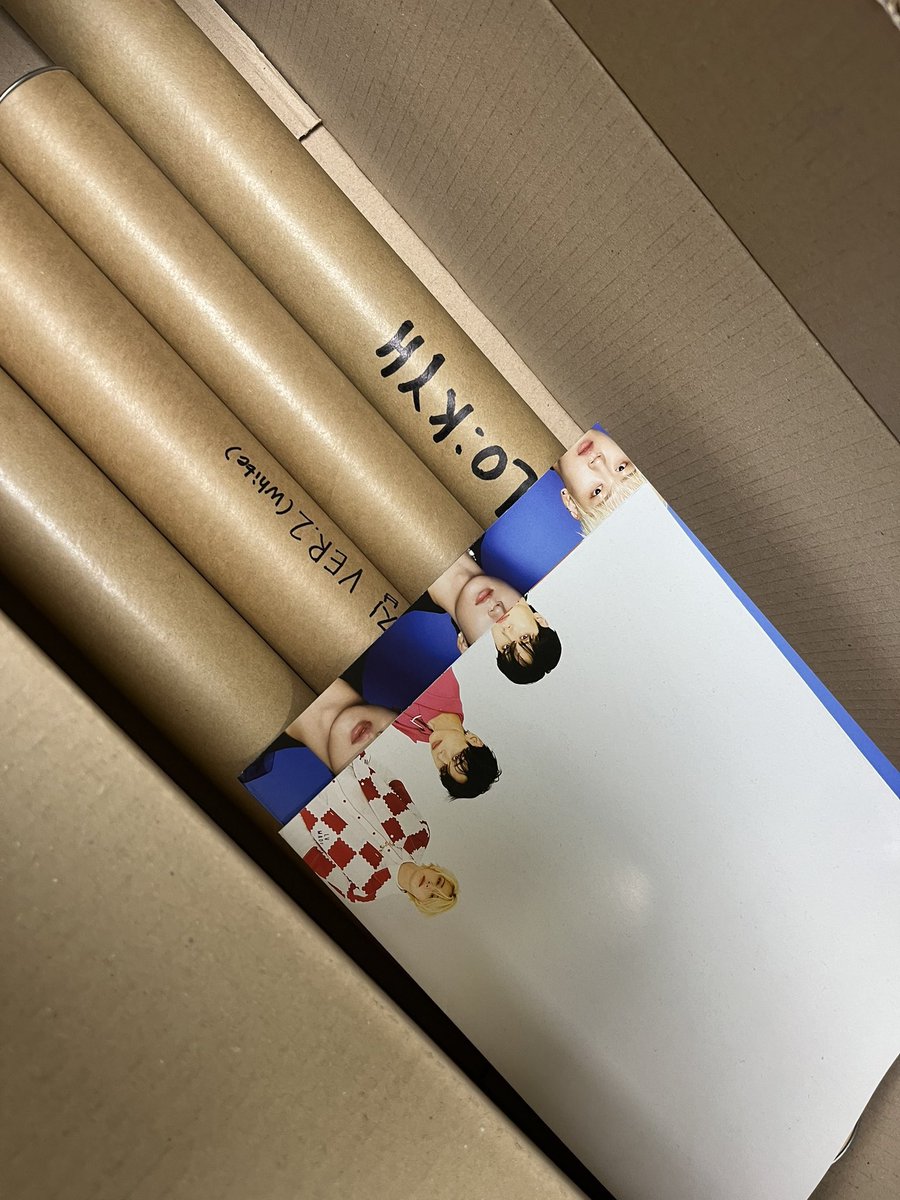 bxhgd65a's tweet photo. 위아이 포토카드(일괄),개봉앨범(일괄), 요한 솔로포스터, 3•4•5•6집 포스터,앨범 구성품(일괄),1기키트, 친필싸인 앨범, 시그 구성 등등!!!
이렇게 모두 해서 양도합니다!! 처분목적이라 비싸게 팔 생각 없으니 제시해서 연락주세요!

장대현 김동한 유용하 김요한 강석화 김준서 wei rui 루아이 https://t.co/IchgvRUfY2