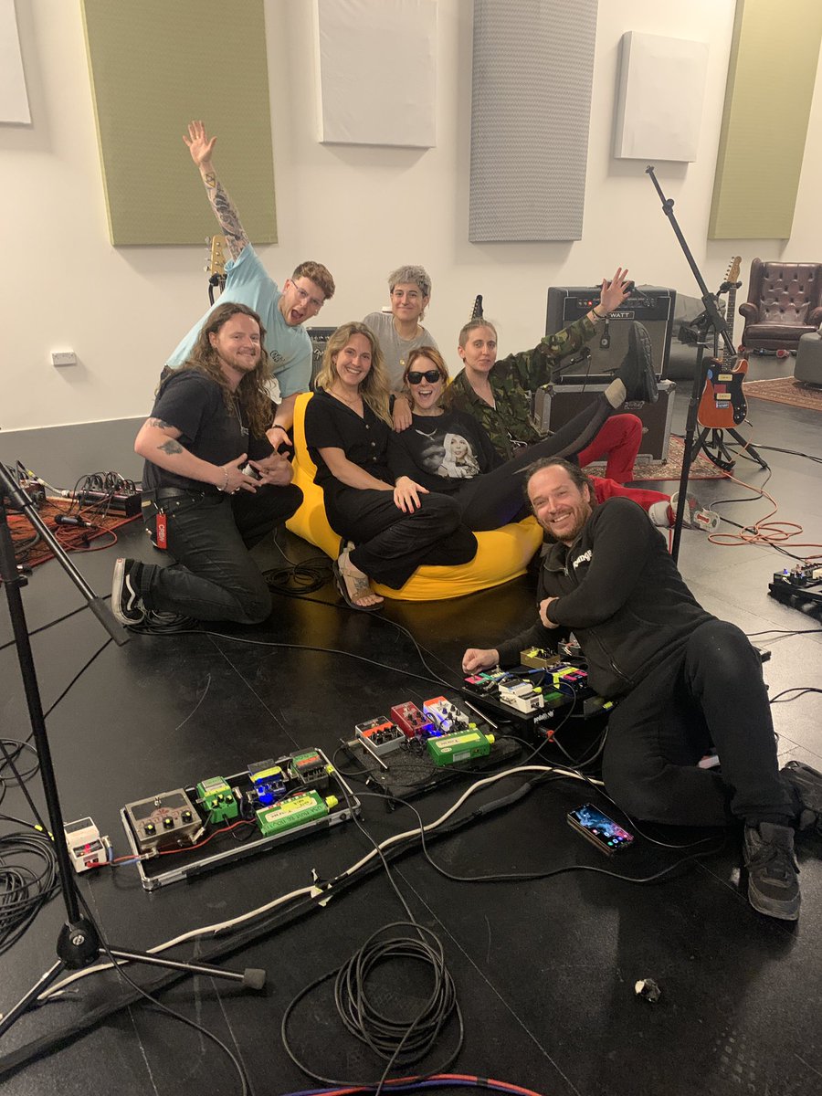 Kate Nash tweet media