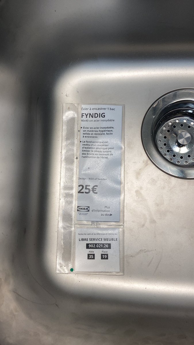 le_castorr's tweet photo. Not le lavabo Feldup à ikea https://t.co/1AdCwJOl8p