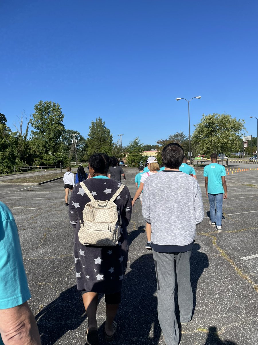 SFLatUNCG's tweet image. 🙏 Grateful for all who joined the Prayer Walk for mothers, fathers, and the unborn. Your presence and prayers filled our hearts with hope. 🌟 Let's keep praying, whether at home or at church, for a world filled with love and compassion. 💕 #PrayForLife #ChooseLove 🌼🕊️