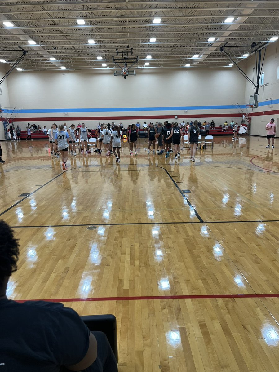 Thanks Tim Lounsdale for once again putting on the TN Report Girl’s Fall Basketball League!🏀 ⛹🏻‍♀️