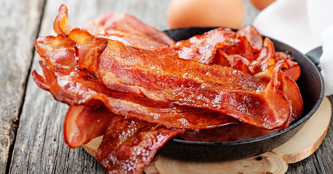Celebrating International Bacon Day with some sizzlin' slices! 🥓 Celebrate this upcoming Labor Day with a few slices of crisp bacon. You'll thank yourself later #baconlove #InternationalBaconDay