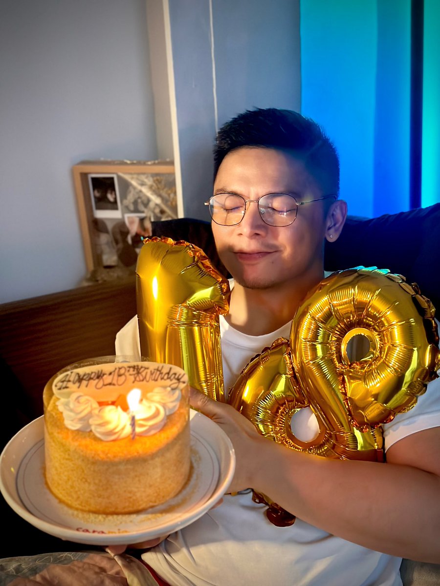 putopao's tweet image. If age is just a number—then I'll be forever 18. 💪 ♍️