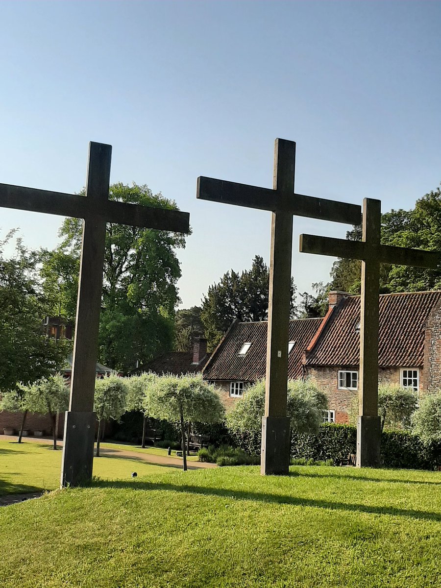 StMichaelsN22's tweet photo. Parish Mass @StMichaelsN22 Sunday 10.30am. Jesus challenges us to 'take up our cross and follow Him'.
We shall also bless all children as they return to school and students as they prepare for college or Uni.
We look forward to welcoming you
#BackToSchool #backtochurch https://t.co/OBWQHQ6M3w