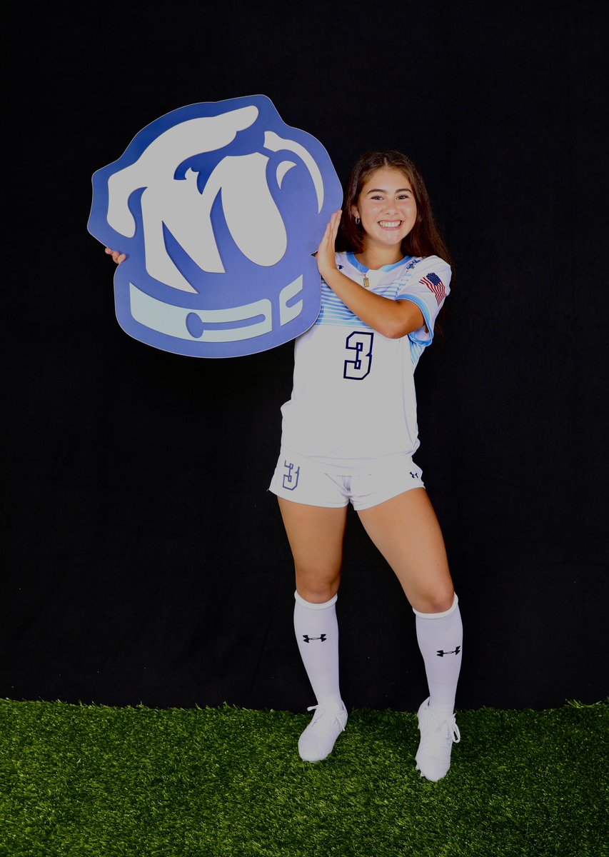 StevensAliah07's tweet image. Had a great visit to The Citadel this past weekend! I got to meet my future teammates as well as a fellow 2025 commit! Cannot wait to be back on campus🐶🏰🩵 #MarchingForward @CitadelWSoccer