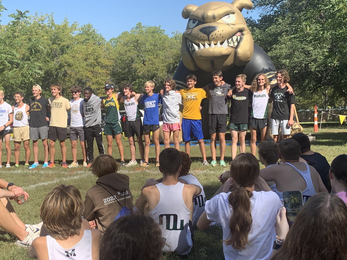 MWestXC's tweet photo. Burke Invite Results
Varsity Boys:
1st - Jack Witte
2nd - Porter Bickley
8th - Michael Jones

Varsity boys Team Champs! https://t.co/afkswtye6Q