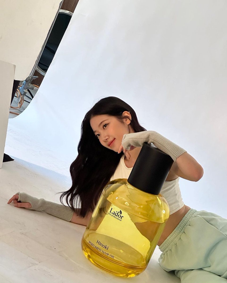 KZHSOURCE's tweet photo. 230902 - kazuha instagram update (1/3)

- lador 💛
@.lador_kr https://t.co/KL9Og0xckI