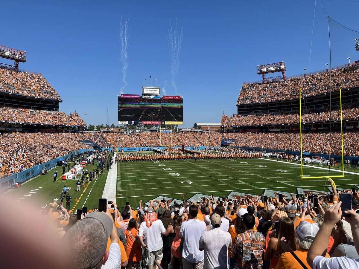 It’s football time in Tennessee! Thanks <a href="/Bwell_24/">Eli Barnwell</a> for getting us the tickets.