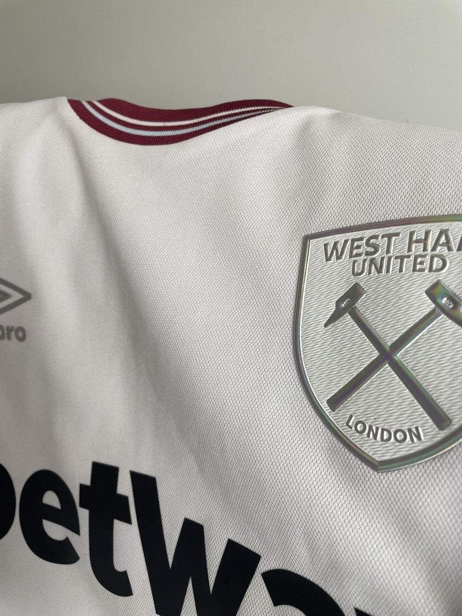 Dan The Kit Collector 👕 tweet media