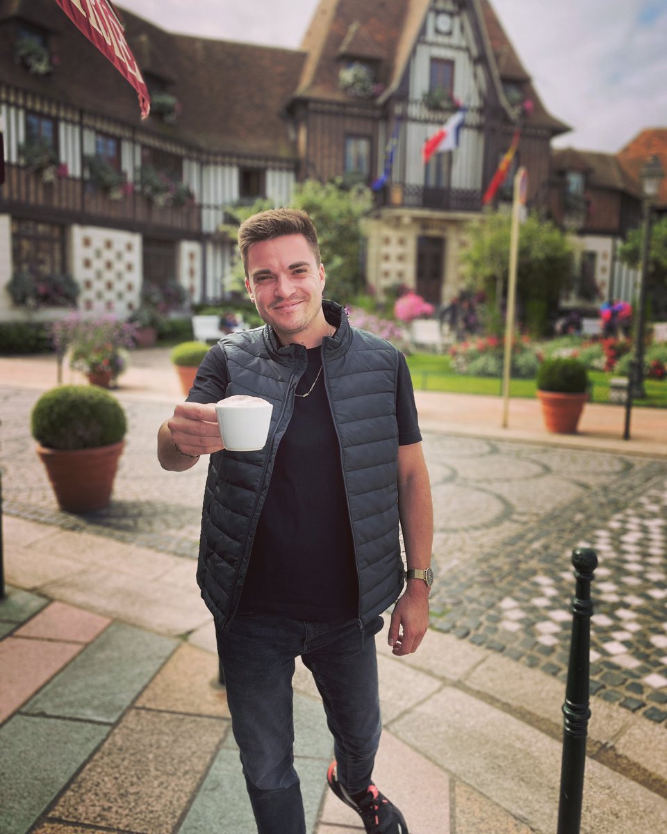 Antoine Garrel tweet media