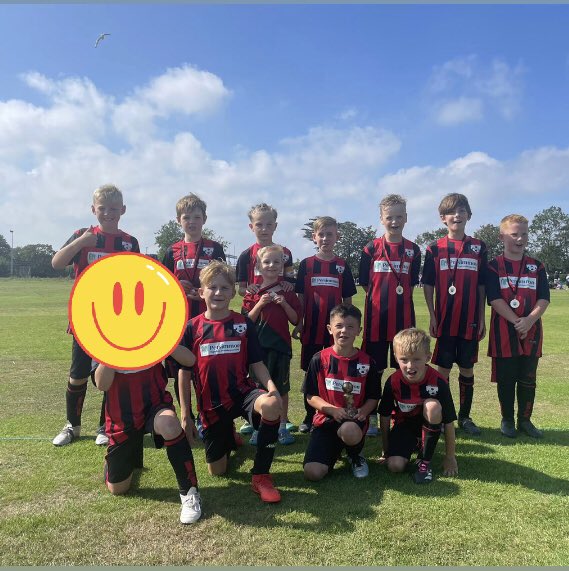 Very proud of <a href="/Cornard_Dynamos/">Cornard Dynamos</a> U10 Reds, playing in their first ever tournament against some really good and experienced teams. They all thoroughly did themselves and the club proud and most importantly had fun!
Thanks to <a href="/PersimmonHomes/">persimmonhomes</a> for sponsoring us. <a href="/Teamgrassroots_/">Grassroots</a>