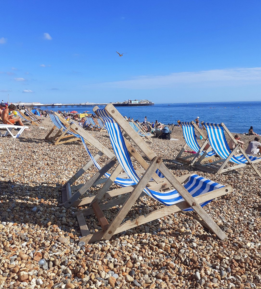 Amazed to say, 'This is England.' Brighton. It's like another country. #writing #Brighton #beach #England #summernotover