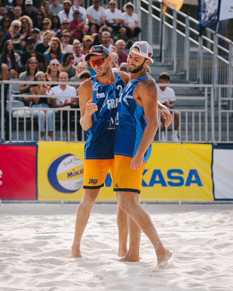 1/4 finale > 🇫🇷 Cattet / Barthelemy ont gagné 2-0 (28-26, 21-16) contre 🇬🇷 Ntallas / Chatzinikolaou. Ils sont en demi-finale ! #beachprotour #montpellier #beachvolley #beachprotourmontpellier