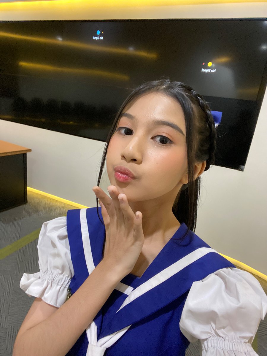 AR_AnindyaJKT48's tweet photo. love you bandung 🎖️ https://t.co/8tOLegqvGJ