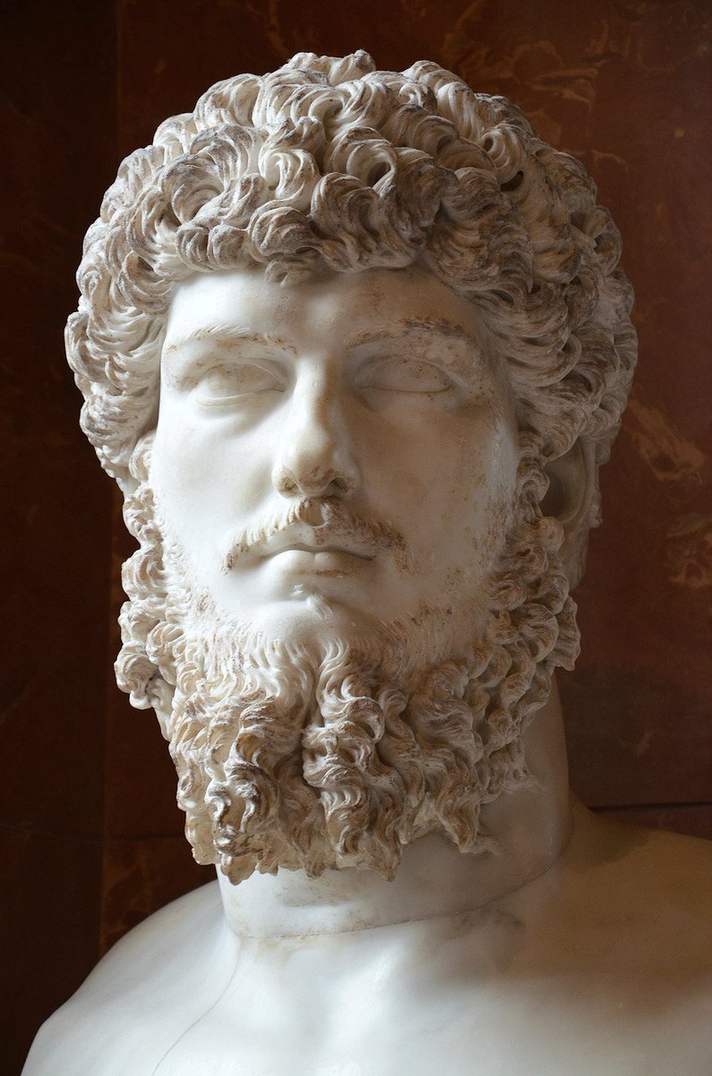 #WorldBeardDay 🧔🏽 A bust of the co-emperor Lucius Verus with puffy curls and a magnificent long beard. The drill work is quite impressive!