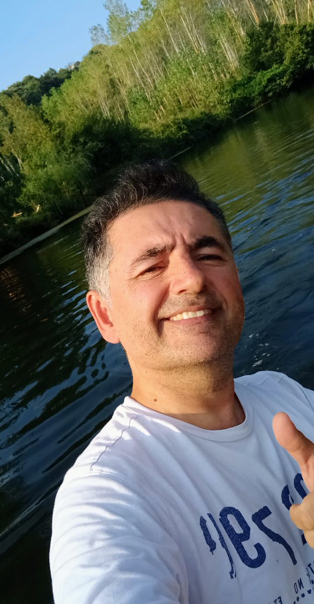 Biraz Yeşil
Biraz Mavi
Ve  güpgüzel
Huzur Vakti