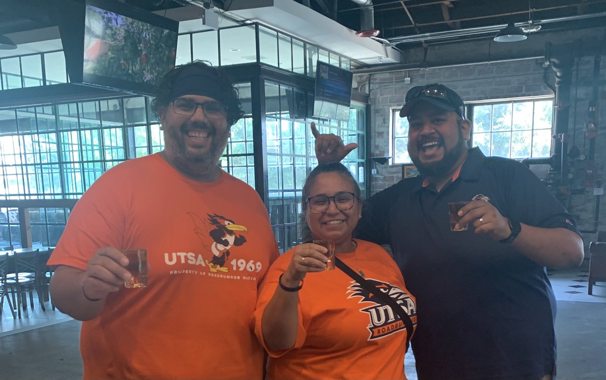 Birds Up! Pregaming before the tailgate @ pitch 25