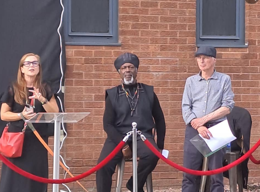CllrBMurray's tweet photo. ...great outdoor  event yesterday...Baltic District on the corner of Jamaica St &amp; Jordan St a fabulous plaque was unveiled to celebrate Levi Tafari and his contribution 2 poetry...so very deserved...👏 @LeviTafariPoet @WindowsProject_  @paulinerowe_
@LivLitCycle #LiverpoolSpeaks https://t.co/dp8u2ZygaJ
