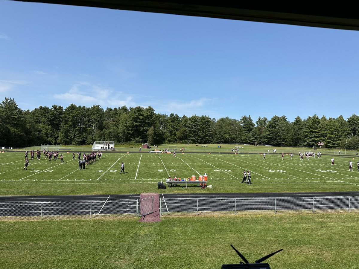 I’m in Newport, where the Nokomis football team is about to face MCI in a battle for I-95 supremacy. MCI back in Class D for the first time since that walk-off touchdown against Lisbon to win the 2016 state championship. #MESports #VarsityMaine