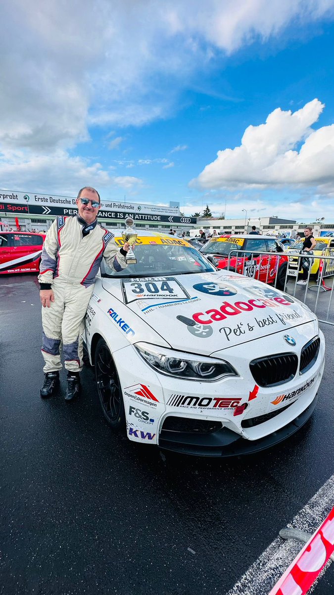 MercadoM75's tweet photo. Muy buena actuación de los 🇦🇷en Nürburgring. 
@febra33 fue 2 
@russof222 Fernigrini 4
Diego Gutiérrez 3 https://t.co/FO7VD3cafl