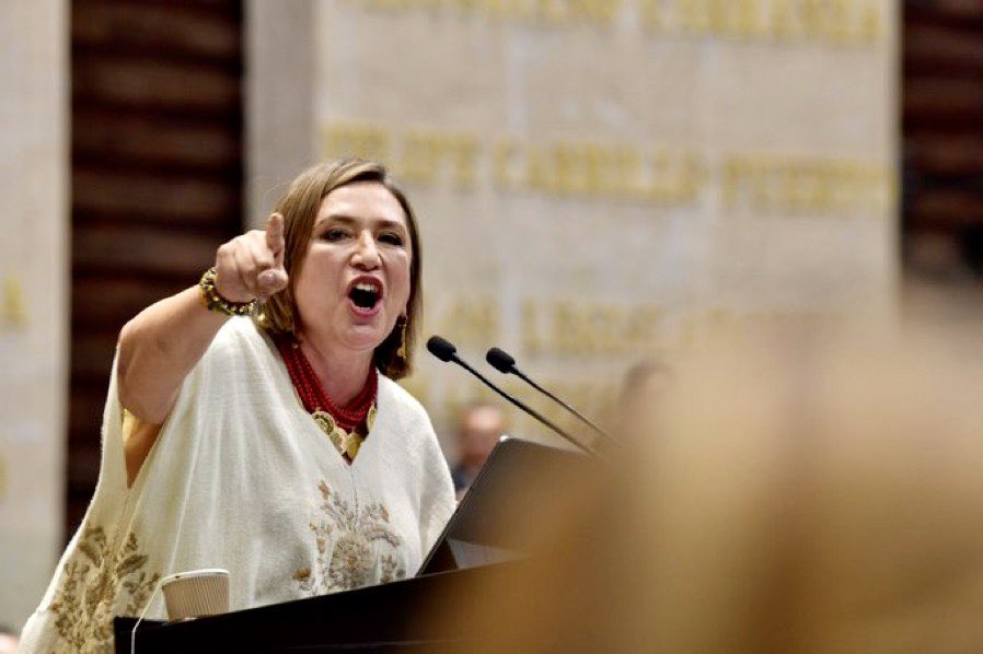 ferbelaunzaran's tweet photo. Ayer no fue el Día del Presidente, sino el Día de la Próxima Presidenta.

¡Qué xingona es @XochitlGalvez! https://t.co/4bxqueDA1h