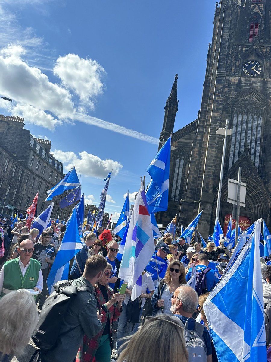 Kelly Given tweet media