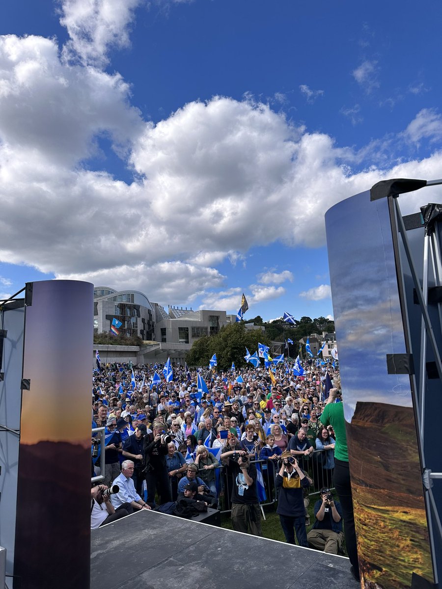 Kelly Given tweet media