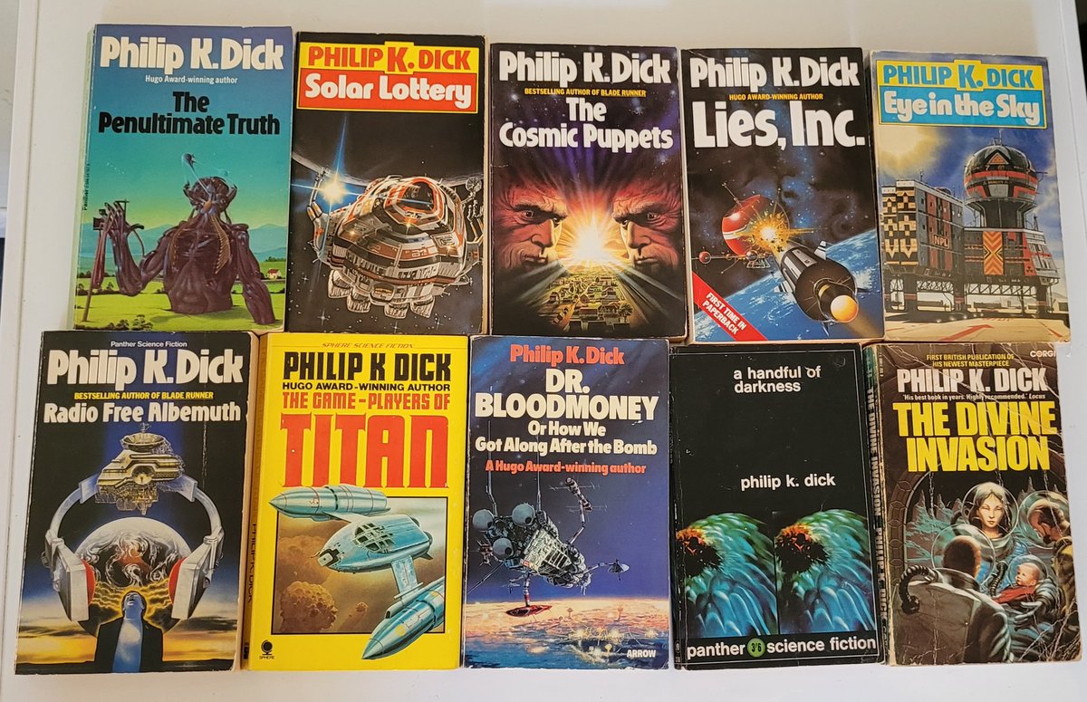 I've so many cool vintage paperbacks, and I'm in the mood for making some bookporn, so here's some Dick.

I think I'll do a vintage paperback post every day.

#vintagepaperbacks
#philipkdick
#sciencefiction