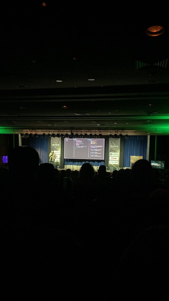 strottenberg's tweet photo. #frontinvale @frontinvale https://t.co/j9sJ2h1tx9