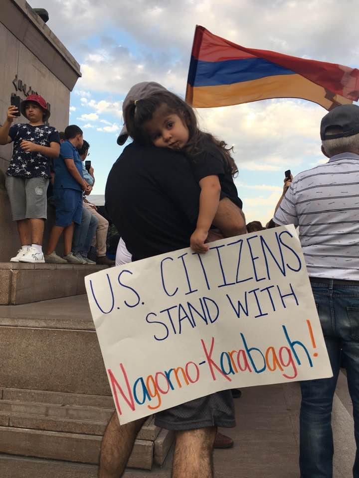 AlphaNewsAM's tweet image. Now, #FreedomSquare, happy #Artsakh holiday
#StopArtsakhBlockade #SaveArtsakh