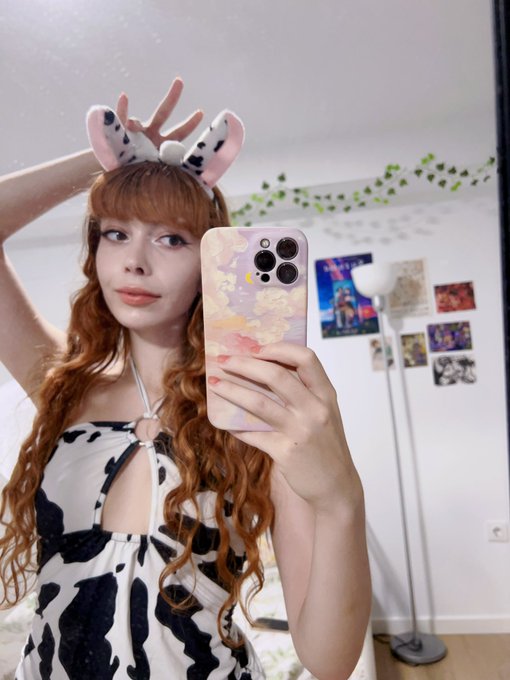 Moo https://t.co/pHMeukXIY5