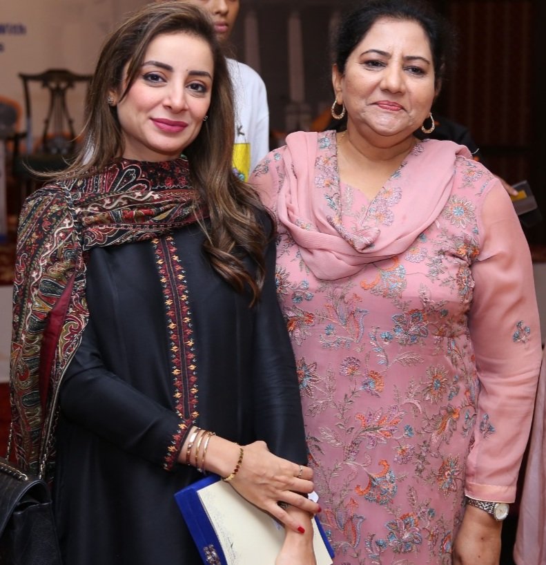 NabilaFBhatti's tweet photo. We are together in struggle for #ChildRights #ChildProtection @MehnazAkberAziz @sarwatgilani @NJLahori @ztareen @RashadaQureshi
Provincial dialogue to #BanChildDomesticLabour #BanCDL #EndCDL #StopCDL by @SFJPK @cpwbpunjab and @nchrofficial https://t.co/Dq59LbbRfW