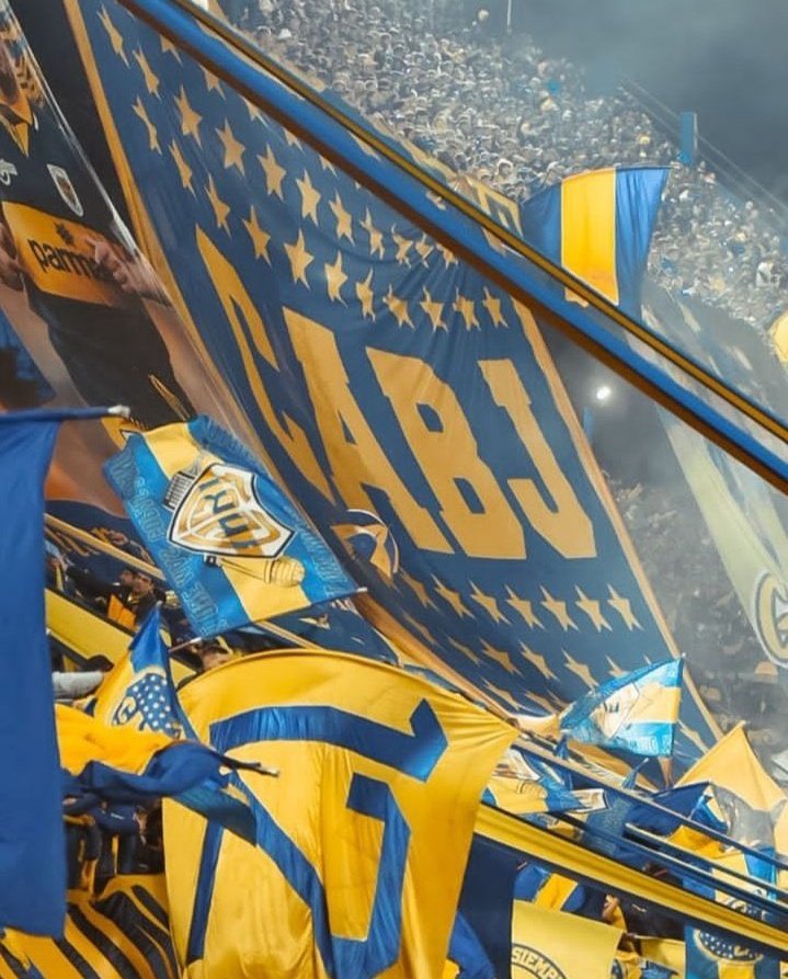 Entre Palmeiras, Inter y Fluminense suman 5 Libertadores, Boca tiene 6.

Entre Palmeiras, Inter y Fluminense suman 10 finales de Copa, Boca tiene 11.

Entre Palmeiras, Inter y Fluminense suman 11 títulos internacionales, Boca tiene 18.

El único grande. Ayer, hoy y siempre.