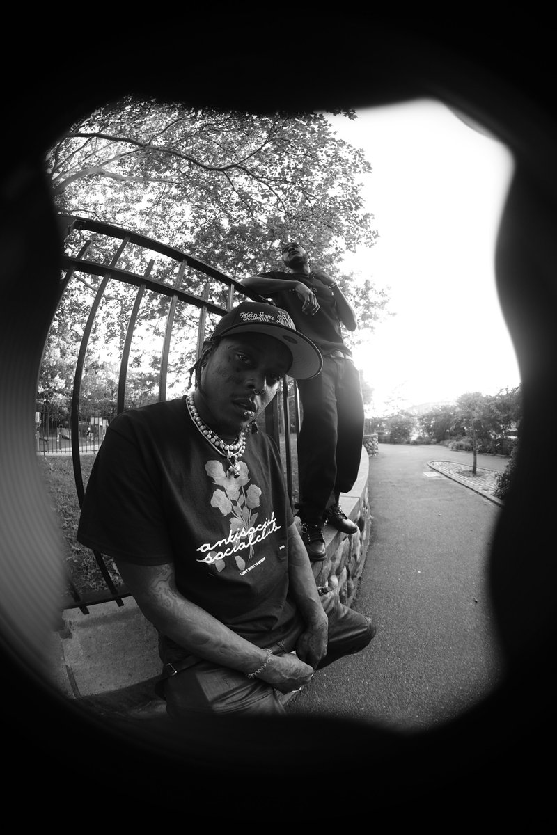 richyxkay's tweet photo. Uri and I dropping early #october #tuneinward #noheelip #👥 #🏴‍☠️ https://t.co/MiiIuScW4Y