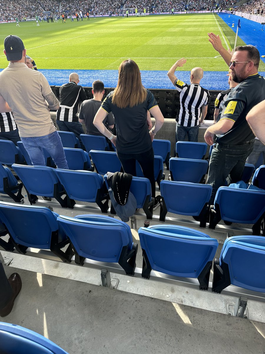 NUFC Spare tickets tweet media