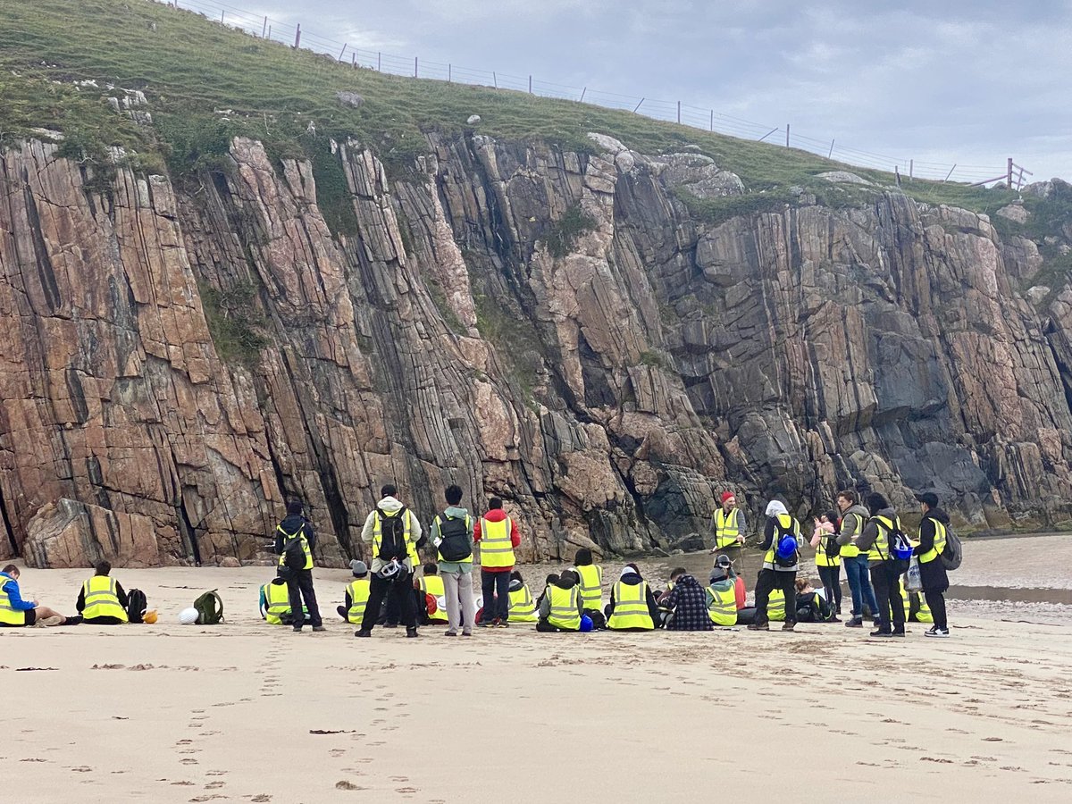 Day 1 of the NW Scotland Mapping field trip: getting our bearings!