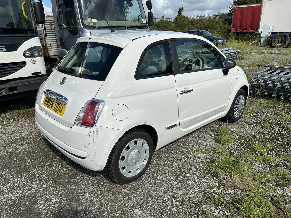 Think I’ve just bought the cheapest #fiat500 available in the UK. £1100 from auction including fees. It’s a rough, big standard 2008 Pop but we’ve got a few plans to get it looking lovely and to have some fun in it and hopefully make a few 💷 #cartwitter #sellingcars #usedcars