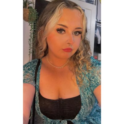 annaorxx's tweet photo. #NewProfilePic🩵 https://t.co/VFLd576MNV