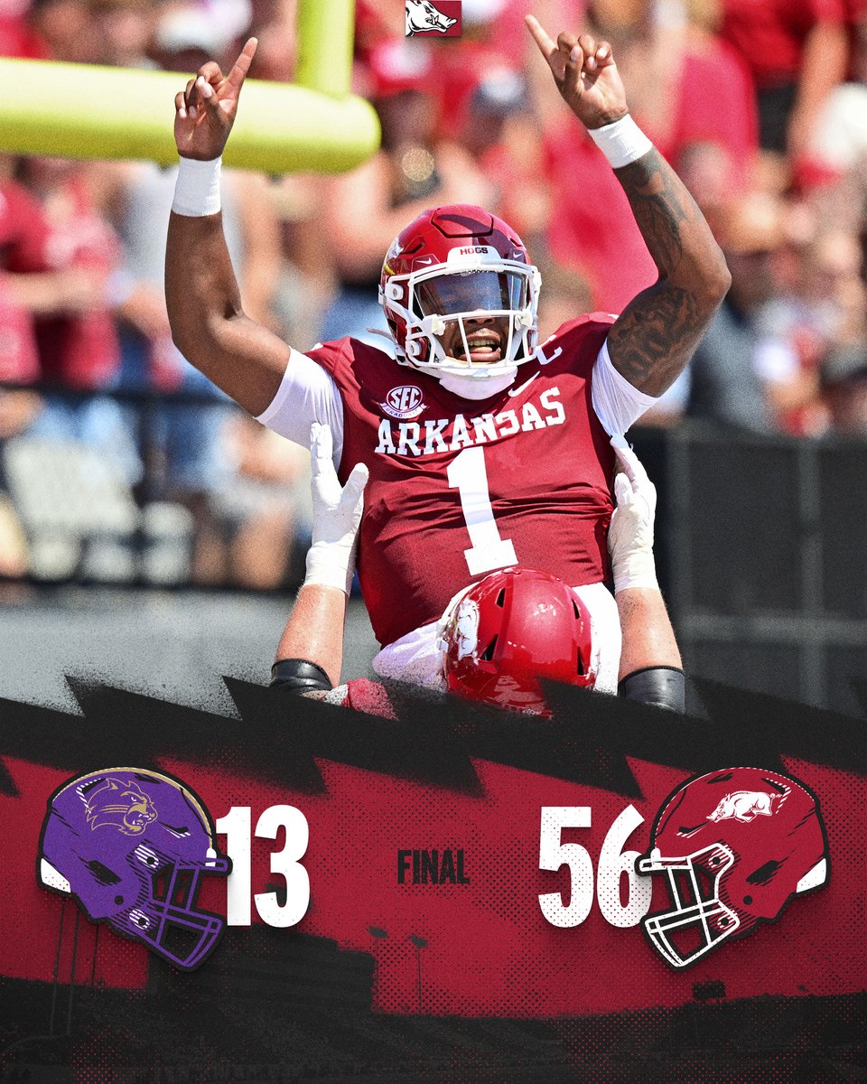 RazorbackFB's tweet photo. Wins, we're wanting more https://t.co/qPwppHx7EJ
