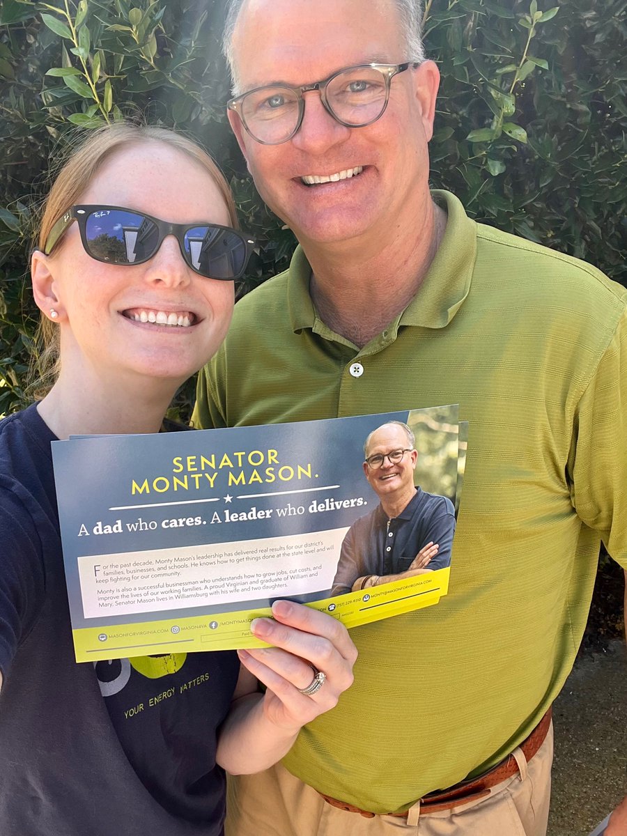 BlairStLedger's tweet photo. Getting on the doors today with @Climate_AF candidate @SenMMason 🥳 #runwinlegislate https://t.co/N4WV5UV09G