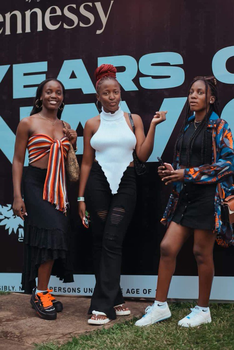 shinewittwinkle's tweet photo. ๐ธ | SPINERSLenz
#20YearsofNavio | Sheraton #OkwepichaConcert | Lugogo
#FansEdition
Navio Gravity https://t.co/RDePPlz1tf