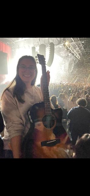 nlions1's tweet photo. EPIC night in AC, NJ! Thank you so very much Keith, for giving this to my daughter! Anyone have any photos/videos of the exchange? Thank you @KeithUrban @razzontheradio @AndieSummers @Welcome2Sandbar https://t.co/wXfVMxvzRU