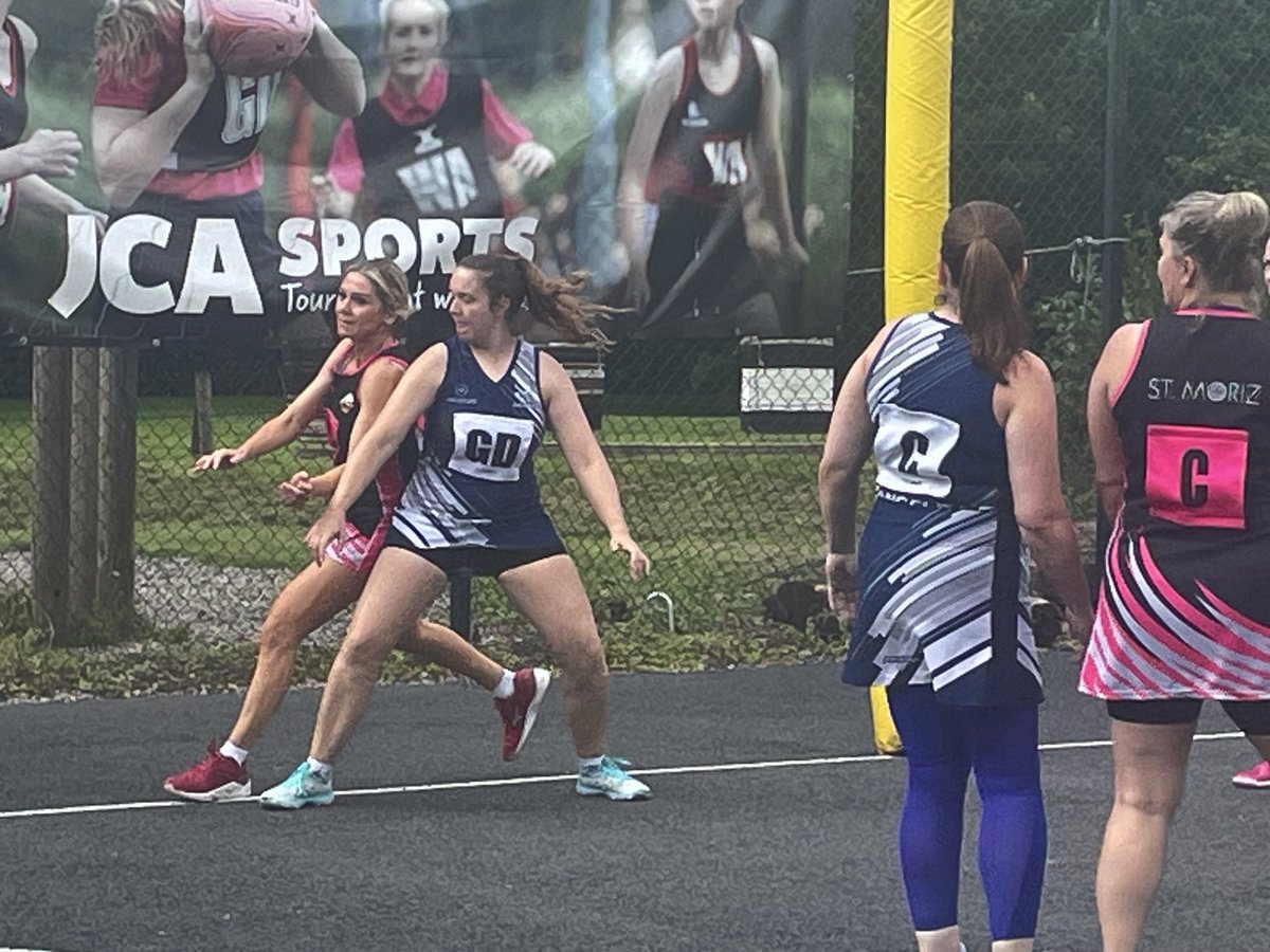 lisajayne73's tweet photo. Netball tournament in the glorious ☀️☀️☀️ ⁦@condoverhall⁩ https://t.co/3cbM2YcCqC