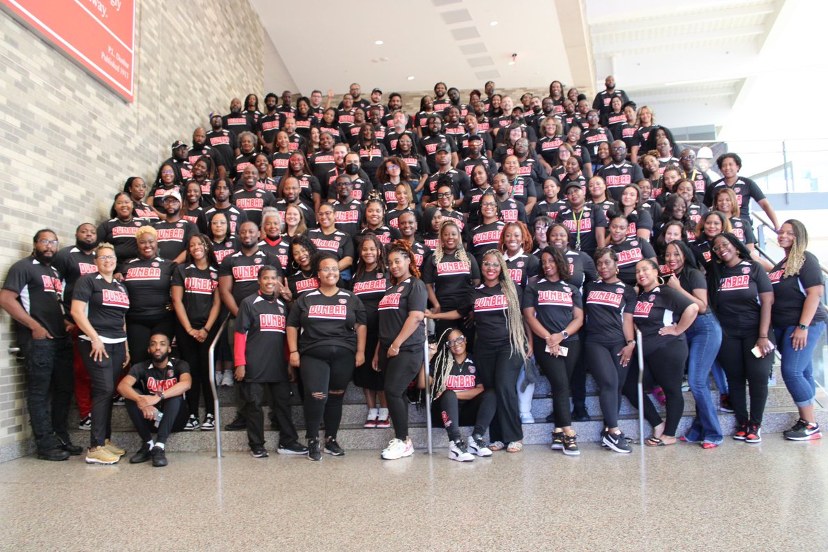 DunbarHSDC's tweet image. ‘2023-2024 Dunbar HS staff 🔴📸⚫️
#Since1870 #WeWorkForKids